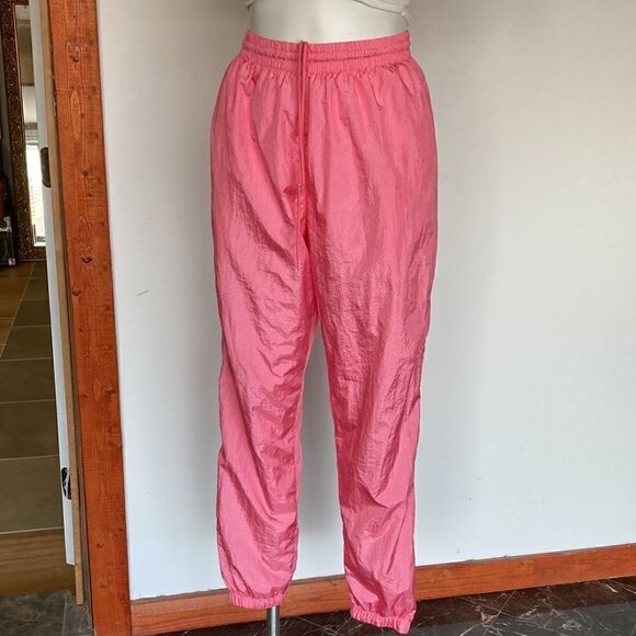 Pink pants   - Picture 3 of 12